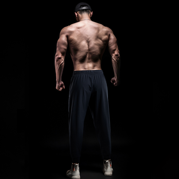 Tapered Athletic Fit