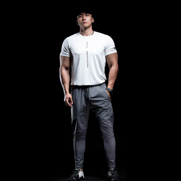 BODY-MAP Technology for ergonomic tailoring that accentuates the back muscle lines