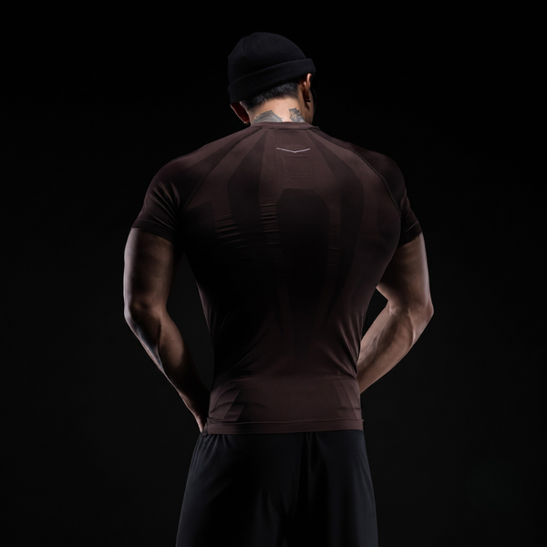 Body-Contouring Muscle Fit